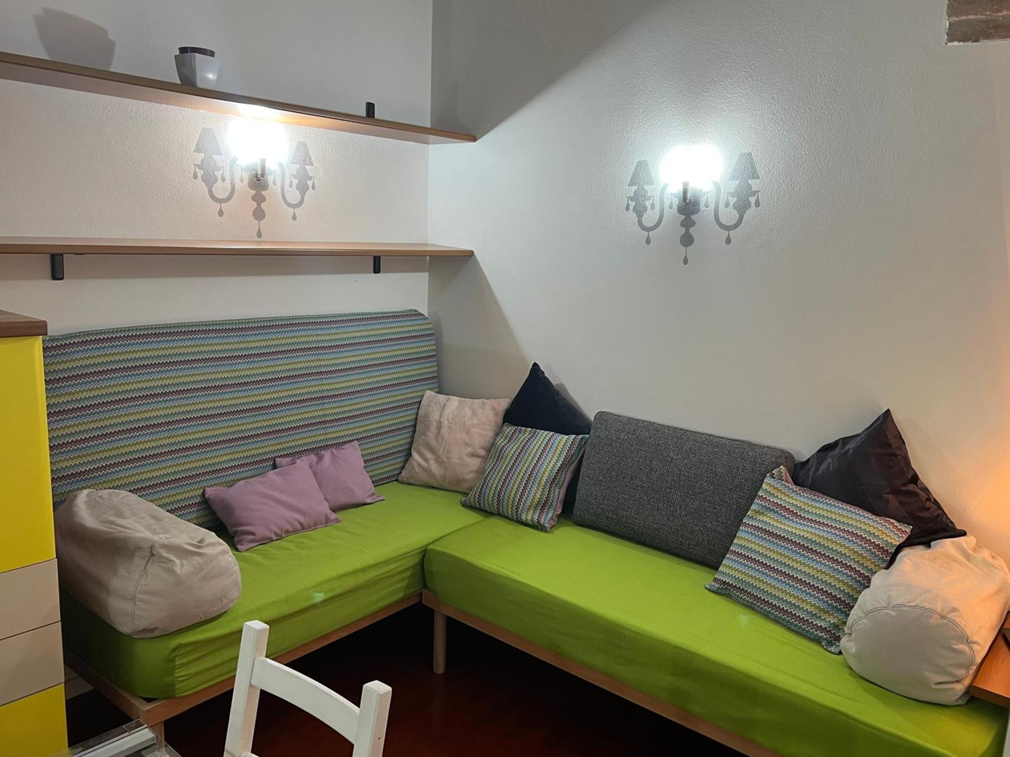 La Mansarda In Centro Apartman Modena Kültér fotó